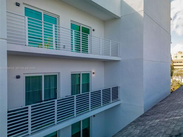 1938 Jackson Street 306, Hollywood, FL 33020