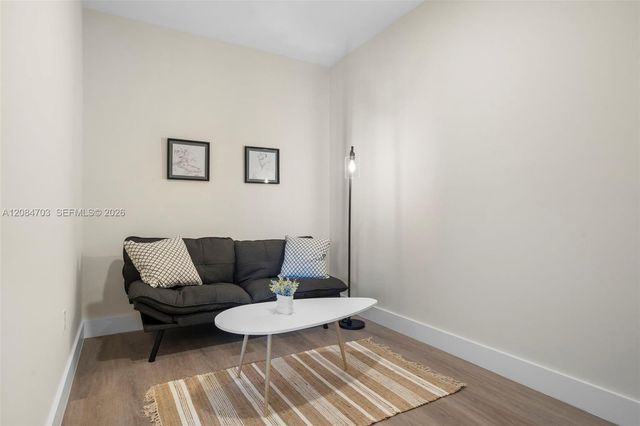 1938 Jackson Street 306, Hollywood, FL 33020