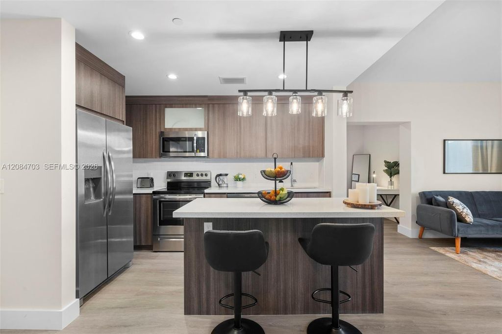 1938 Jackson Street 306, Hollywood, FL 33020