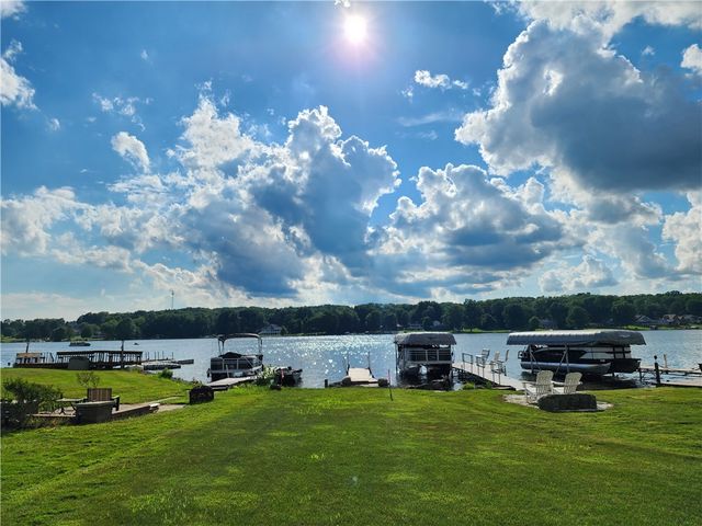 182 Latonka Dr, Jackson Twp, PA 16137