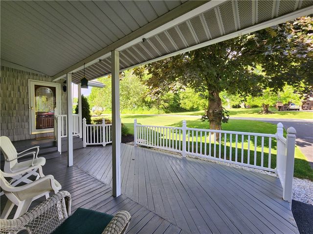 182 Latonka Dr, Jackson Twp, PA 16137