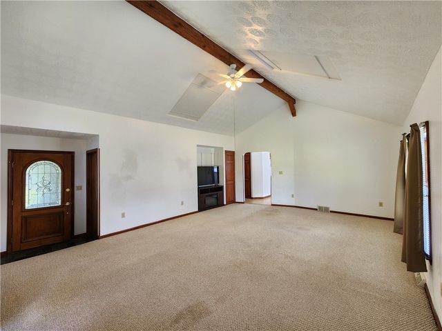 182 Latonka Dr, Jackson Twp, PA 16137