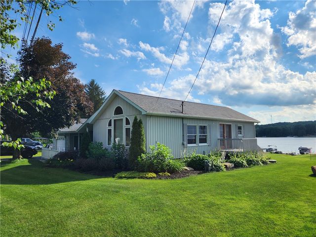 182 Latonka Dr, Jackson Twp, PA 16137