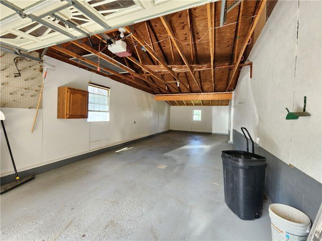 182 Latonka Dr, Jackson Twp, PA 16137