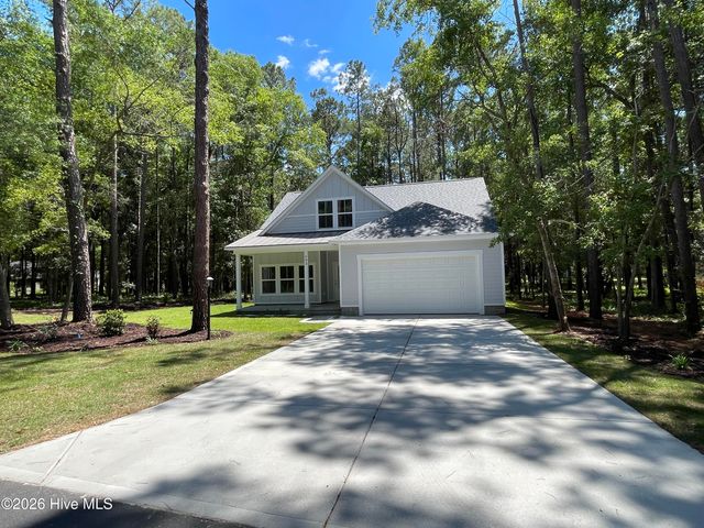 593 Folly Drive, Bolivia, NC 28422