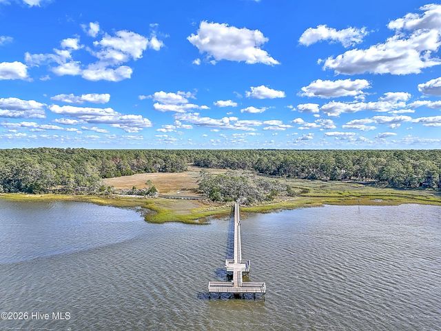 593 Folly Drive, Bolivia, NC 28422