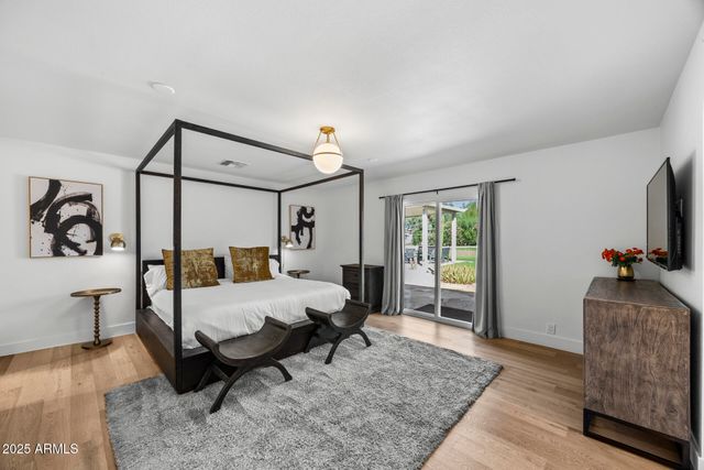 7836 E DAVENPORT Drive, Scottsdale, AZ 85260