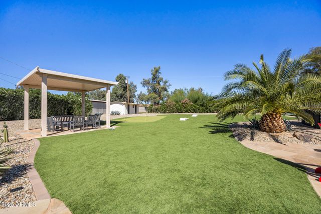 7836 E DAVENPORT Drive, Scottsdale, AZ 85260