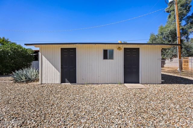 7836 E DAVENPORT Drive, Scottsdale, AZ 85260