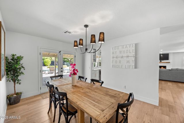 7836 E DAVENPORT Drive, Scottsdale, AZ 85260