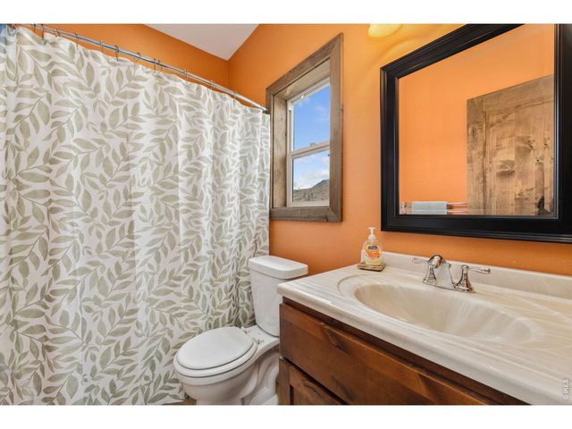 801 Hernia Hill Trl, Bellvue, CO 80512