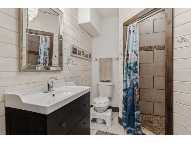 801 Hernia Hill Trl, Bellvue, CO 80512