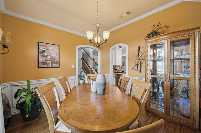 400 Winterwood Drive, Kennedale, TX 76060