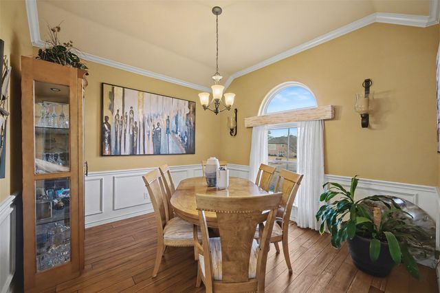 400 Winterwood Drive, Kennedale, TX 76060