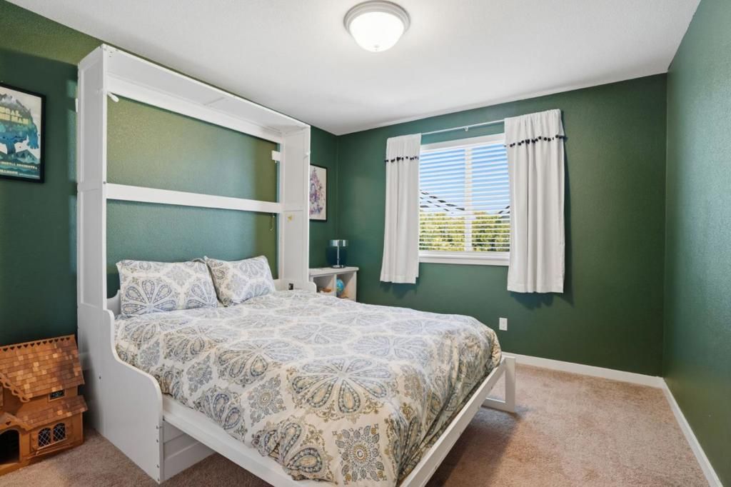 Image 32 of property listing at 18826 Sedgwick Lane, Marina, CA 93933