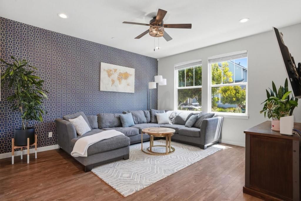 Image 5 of property listing at 18826 Sedgwick Lane, Marina, CA 93933