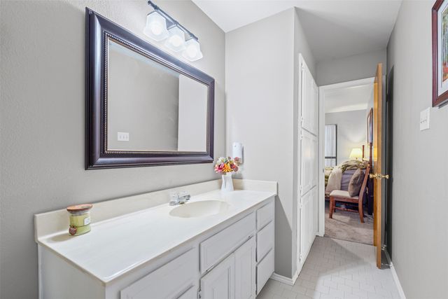 4403 Overlook Court, Granbury, TX 76049