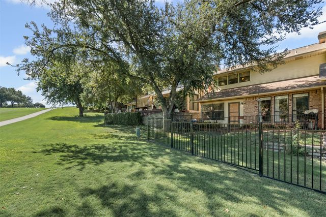 4403 Overlook Court, Granbury, TX 76049