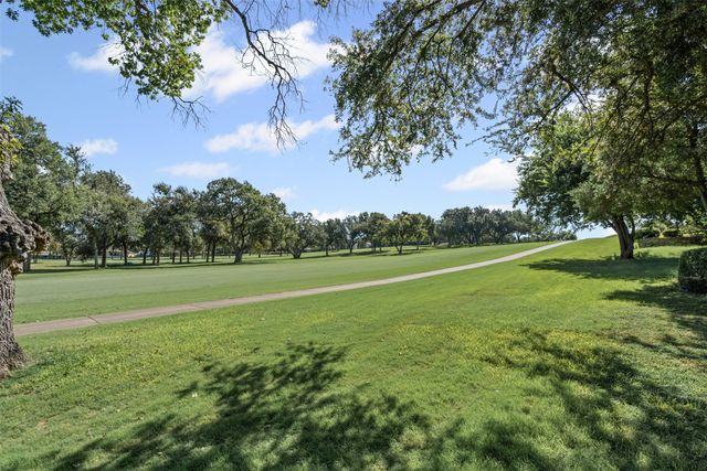 4403 Overlook Court, Granbury, TX 76049