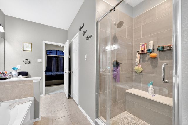 424 Castle, Desoto, TX 75115