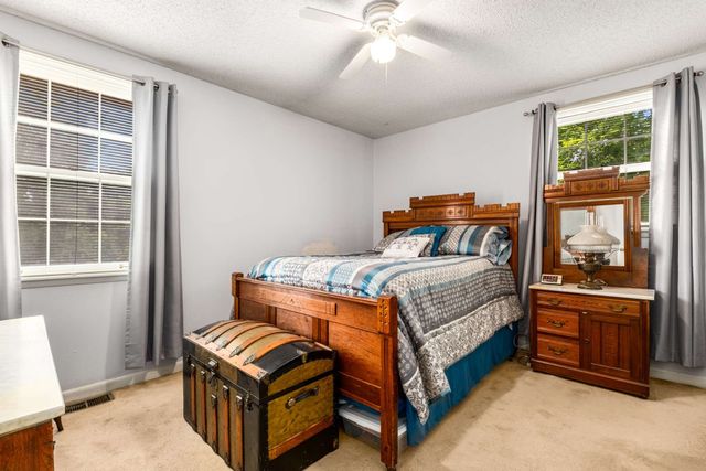504 Galesburg Ct, Nashville, TN 37217
