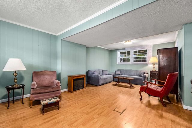504 Galesburg Ct, Nashville, TN 37217