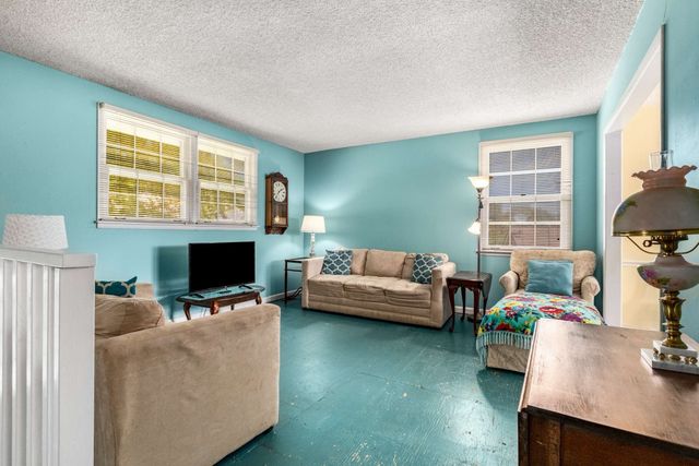 504 Galesburg Ct, Nashville, TN 37217