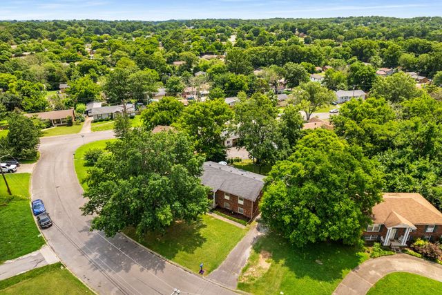504 Galesburg Ct, Nashville, TN 37217