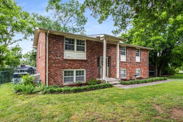 504 Galesburg Ct, Nashville, TN 37217