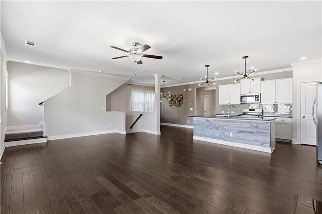 4339 Grove Field Park NW, Suwanee, GA 30024