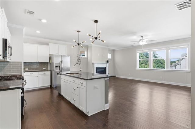 4339 Grove Field Park NW, Suwanee, GA 30024