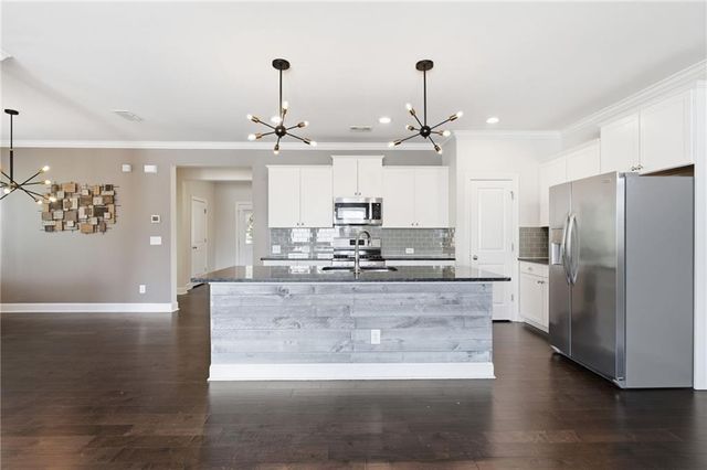 4339 Grove Field Park NW, Suwanee, GA 30024