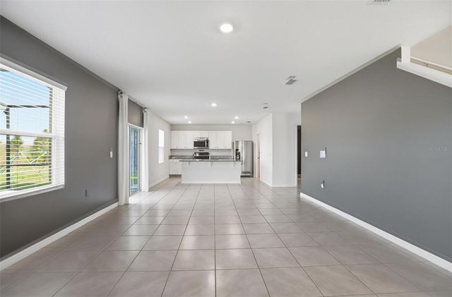 531 LAZIO CIRCLE, Debary, FL 32713