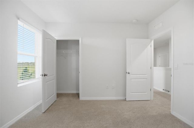 531 LAZIO CIRCLE, Debary, FL 32713