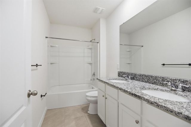 531 LAZIO CIRCLE, Debary, FL 32713