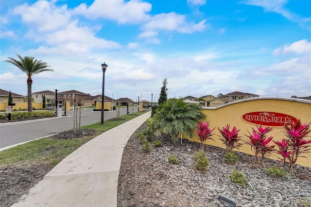 531 LAZIO CIRCLE, Debary, FL 32713