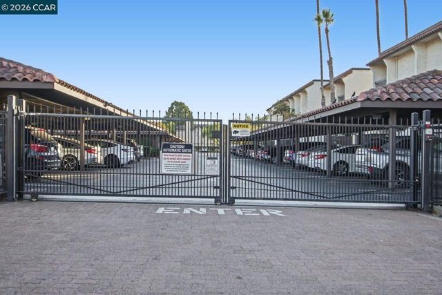 39843 Cedar Blvd 121, Newark, CA 94560