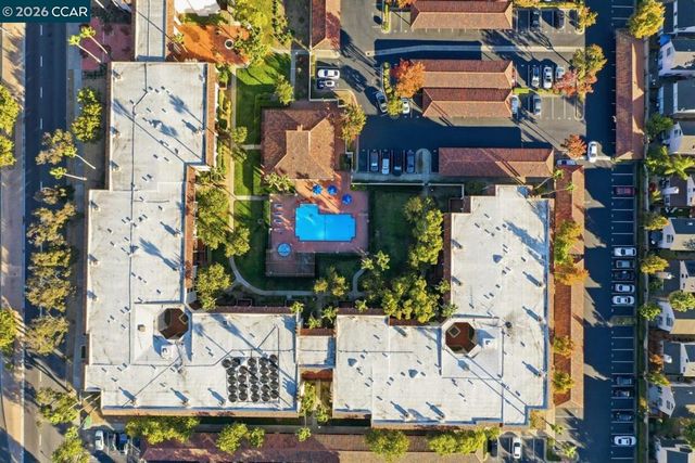 39843 Cedar Blvd 121, Newark, CA 94560