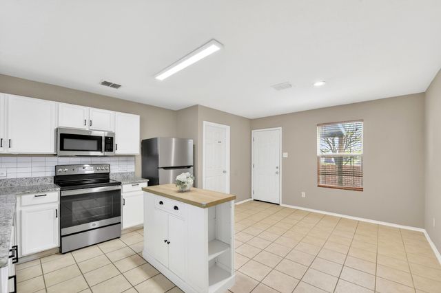 1444 Sun Breeze Drive, Little Elm, TX 75068