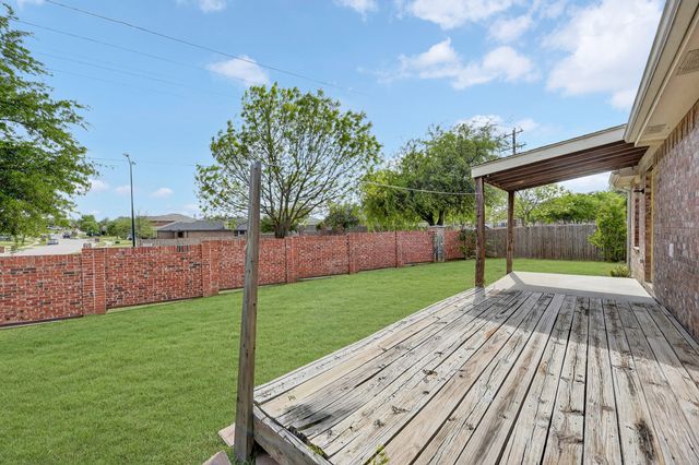 1444 Sun Breeze Drive, Little Elm, TX 75068