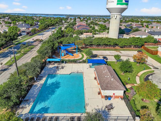 1444 Sun Breeze Drive, Little Elm, TX 75068