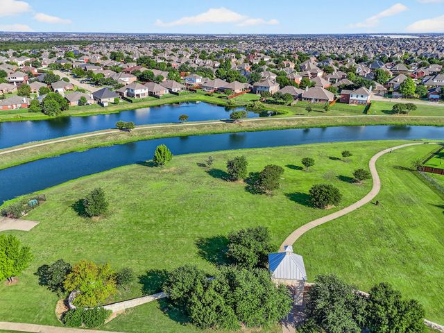 1444 Sun Breeze Drive, Little Elm, TX 75068