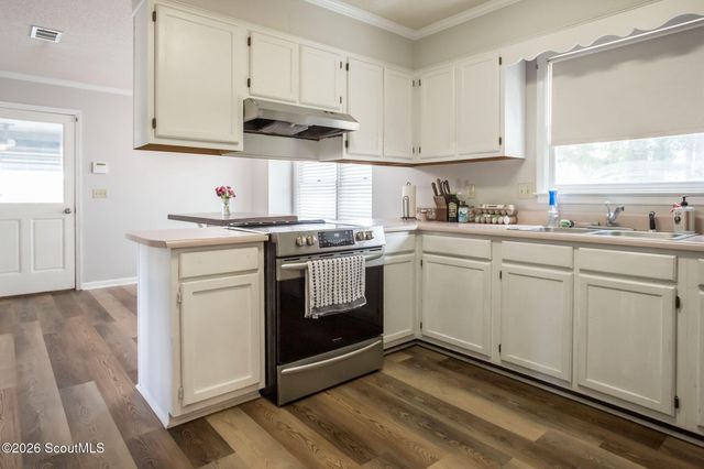 4484 Central Avenue, Waycross, GA 31503