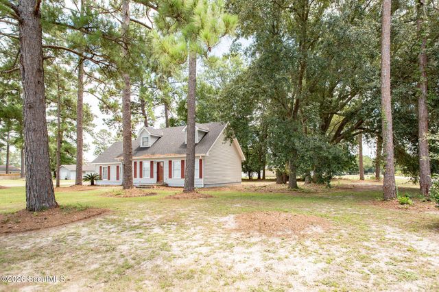 4484 Central Avenue, Waycross, GA 31503