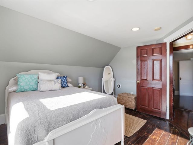 325 Mountain Ave, Revere, MA 02151