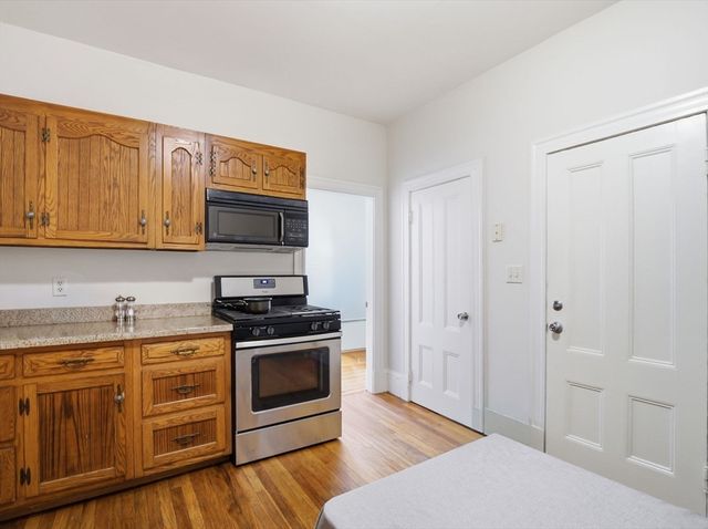 325 Mountain Ave, Revere, MA 02151