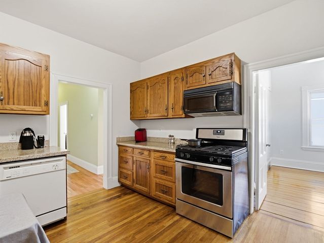 325 Mountain Ave, Revere, MA 02151