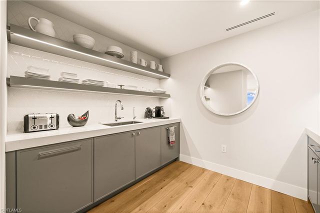 13925 Old Coast RD # 1705, Naples, FL 34110