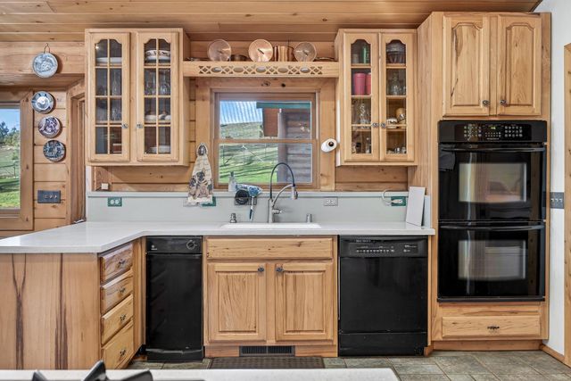 10394 Ponderosa Way, Mountain Ranch, CA 95246