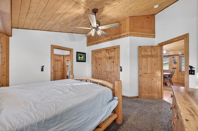 10394 Ponderosa Way, Mountain Ranch, CA 95246